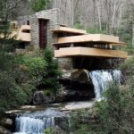 wright_fallingwater_kiallitas