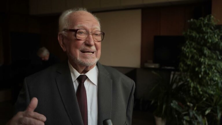 András K. Zoltán Egyensúly c. könyvének bemutatója